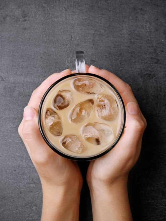 The Differences Between Cold Brew & Iced Coffee