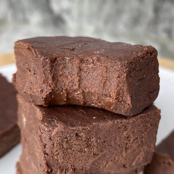 GATSBY Chocolate 🍫 on Instagram: Holy freaking fudge! Think dense, chewy  fudge smashed with a moist brownie into bar form - and it's only 210  calories for the whole GATSBY Chocolate bar 🤤