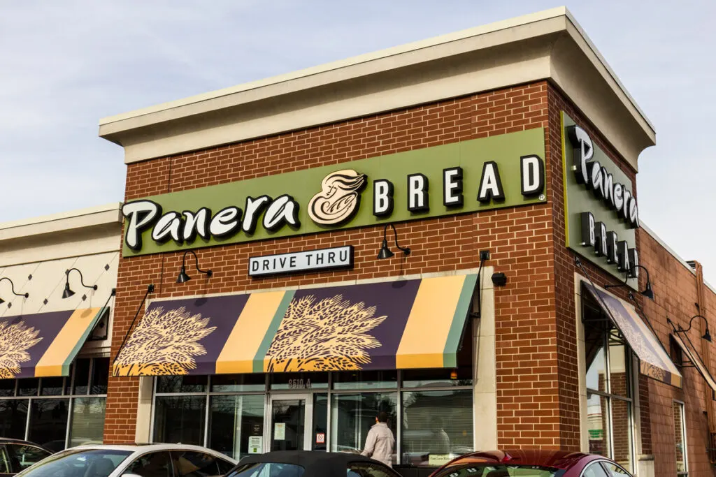 Panera bread exterior