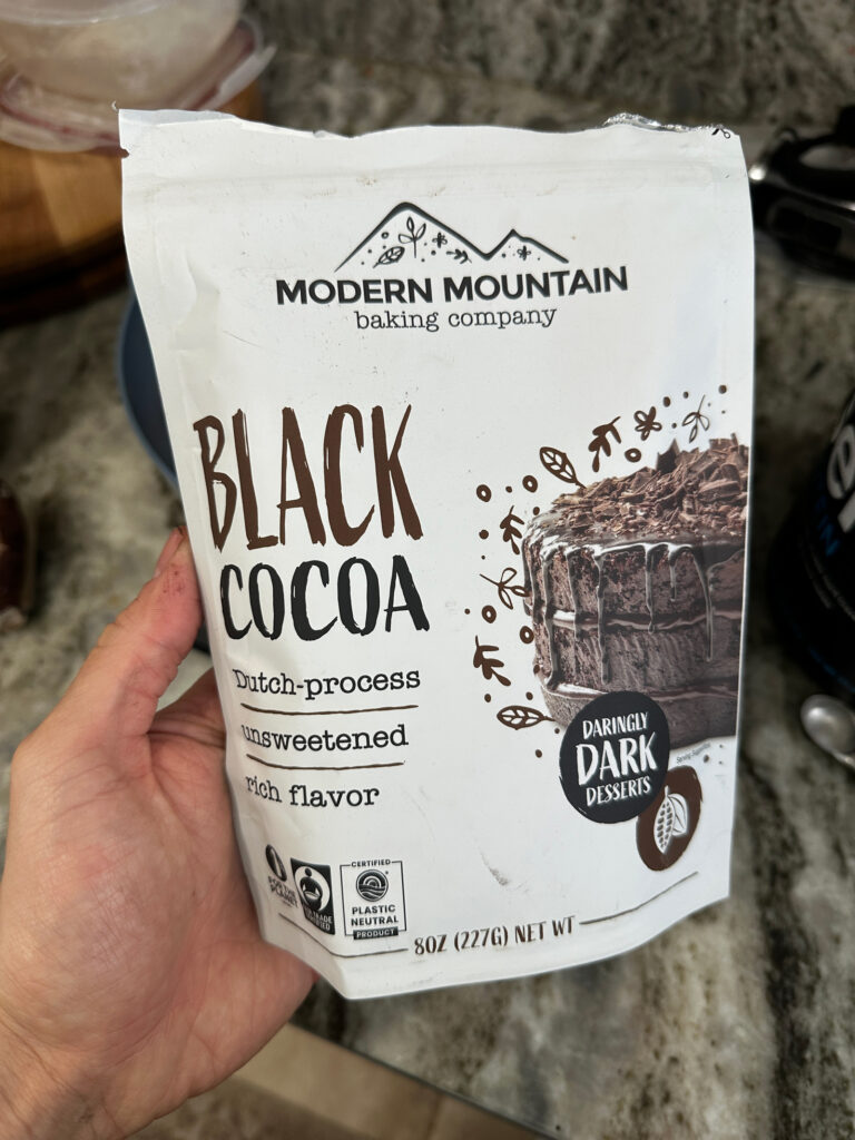 Black cocoa powder