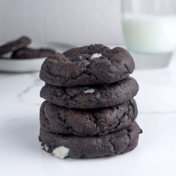 Cookies & Cream Protein Cookies